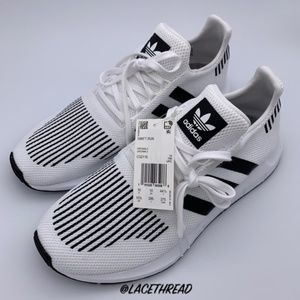 Adidas Original Swift Run Shoes Mens Sneakers 10.5